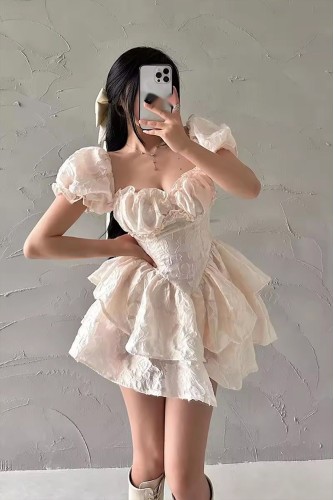 Orta Çağ Kabarık Balon Kol Kabartma Kumaş Süper Mini Tütü Prenses Elbise Krem